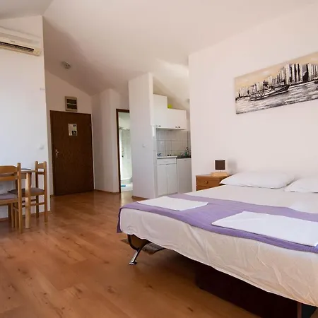 Peric Apartment